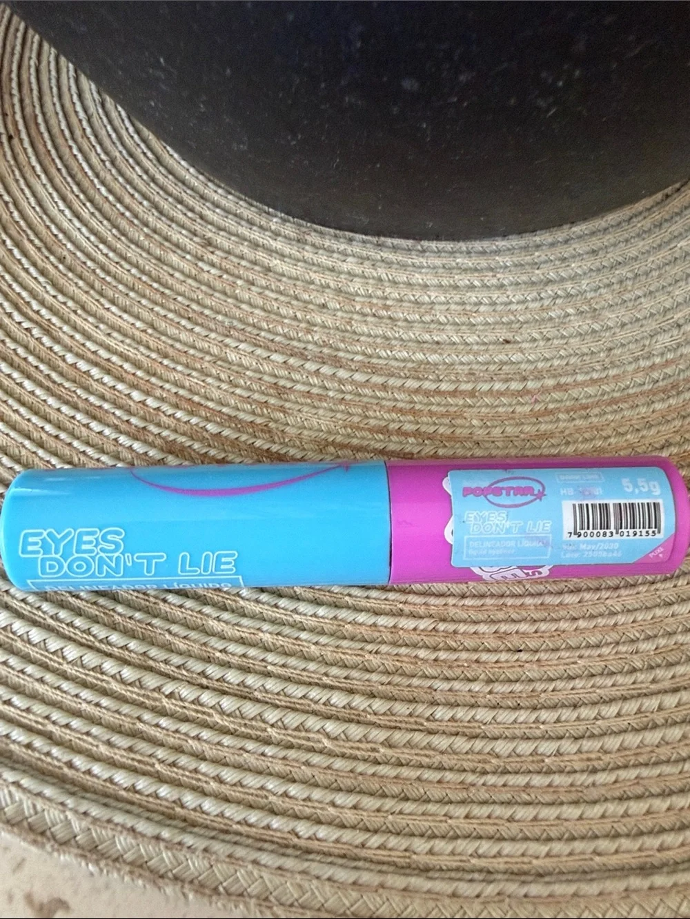 Eyes Don't Lie Dual-Color Mascara — Blue and Pink